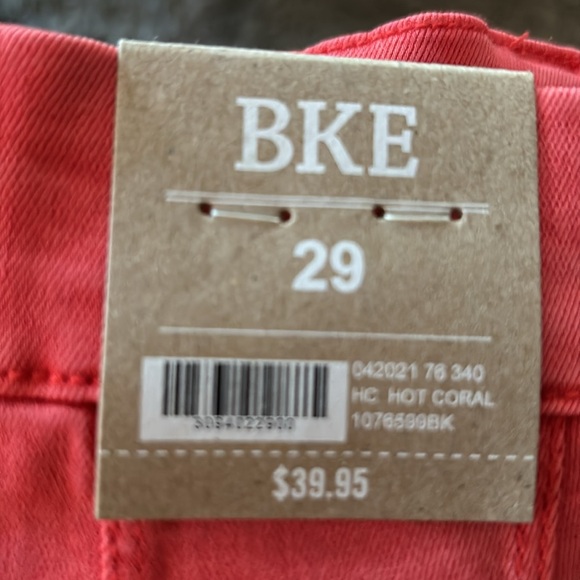 BKE Payton mid-rise universal fit size 29 shorts - Picture 6 of 6